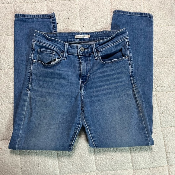 Levi's Classic Mid-Rise Skinny Ankle Jeans Women's Size 8 - Picture 1 of 13
